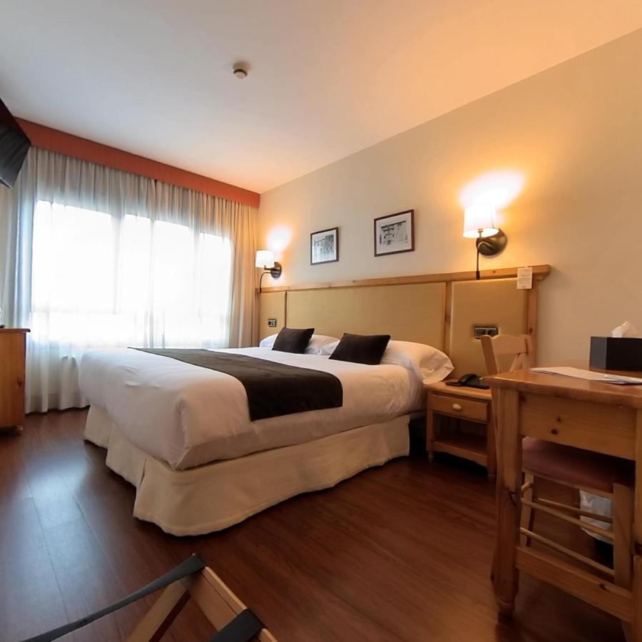 Hotel Meta ปาสเดลากาซา ภายนอก รูปภาพ