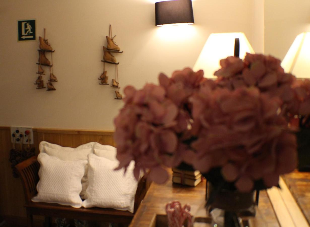 Hotel Meta ปาสเดลากาซา ภายนอก รูปภาพ
