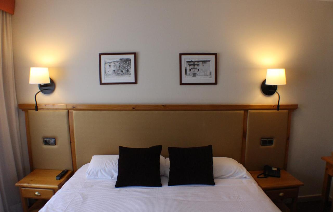 Hotel Meta ปาสเดลากาซา ภายนอก รูปภาพ